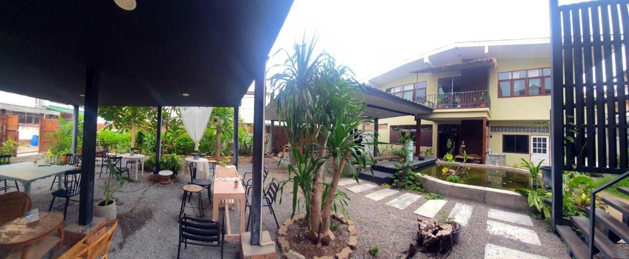 Pa Rang Cafe & Art Stay Chiang Mai Exterior photo
